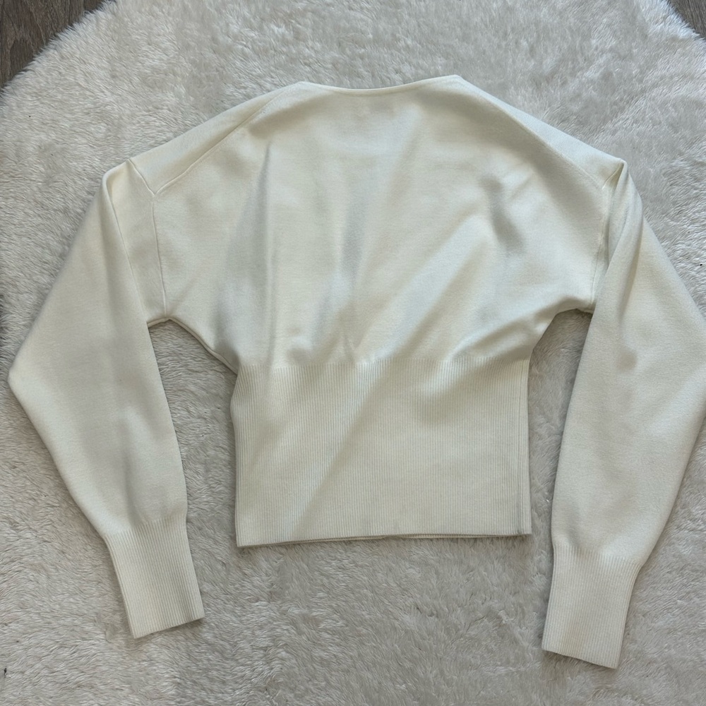 Aritzia Wilfred Golightly Cardigan - Picture 4 of 4
